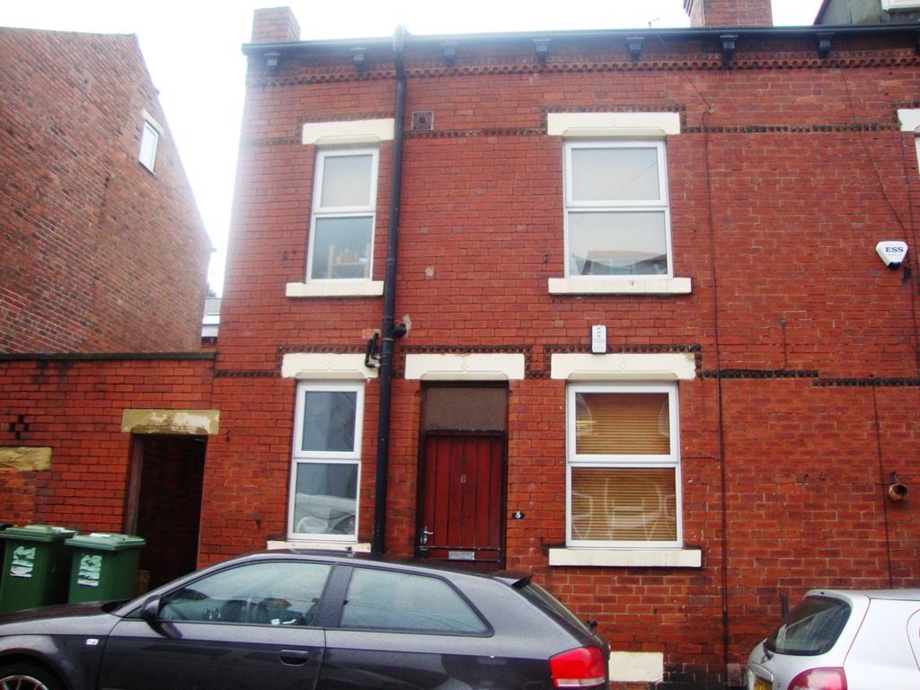 Vicarage Street Image