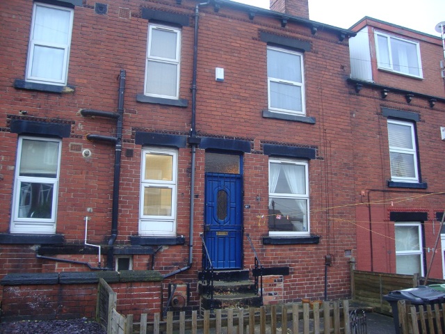 Woodside Avenue Image